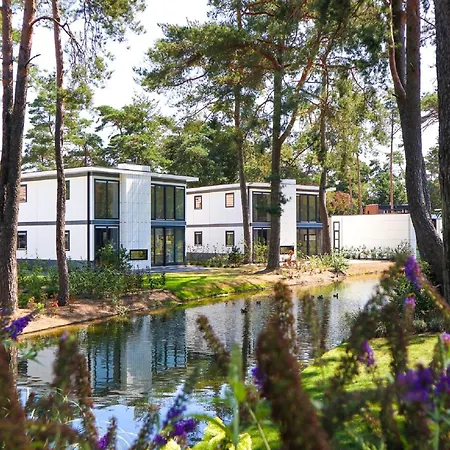 Modern Holiday Home, On The Veluwe Ferienhaus Otterlo